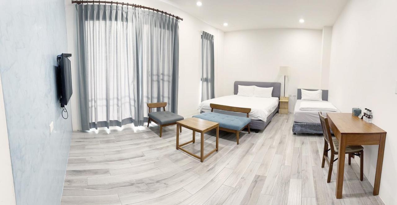 Here Homestay Zhongpu Exterior photo