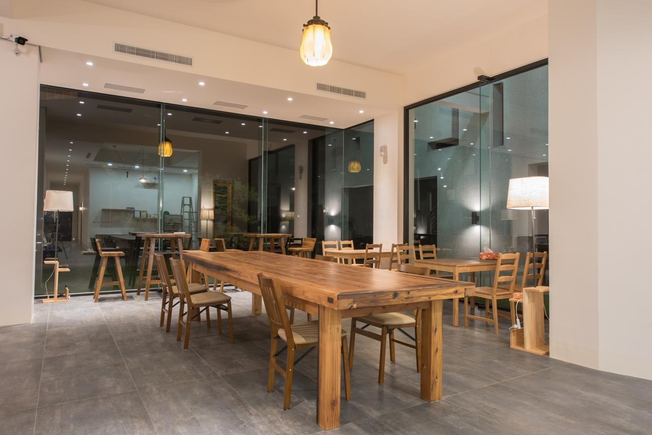 Here Homestay Zhongpu Exterior photo